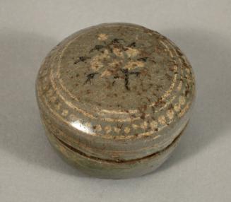 Celadon Pigment Box with Floral Designs